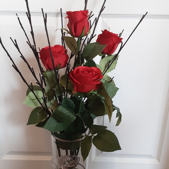 Meet your Posher, Tonia - Picture 1 of 1